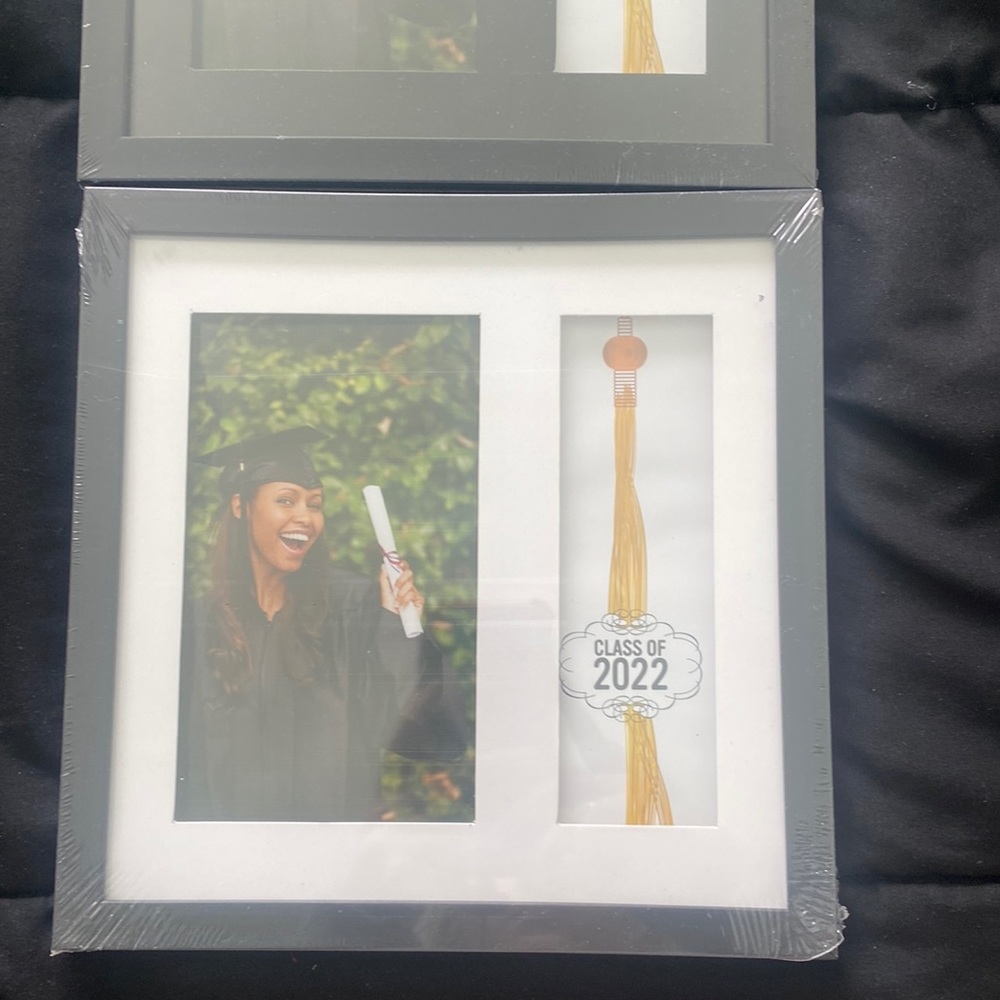 2 graduation frames